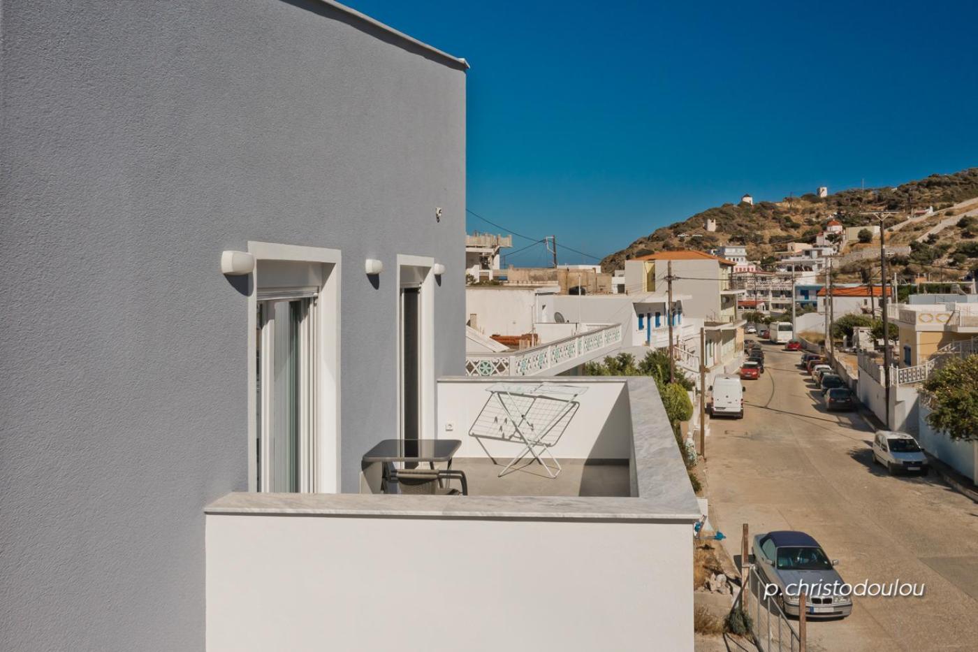 Giannis Apartments Diafani Exterior photo