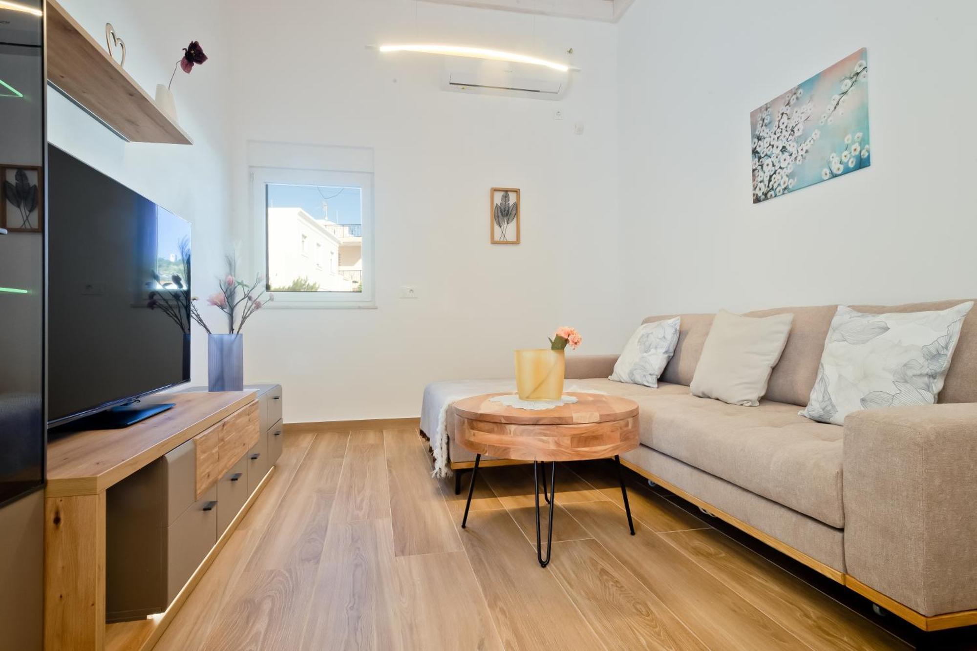 Giannis Apartments Diafani Exterior photo